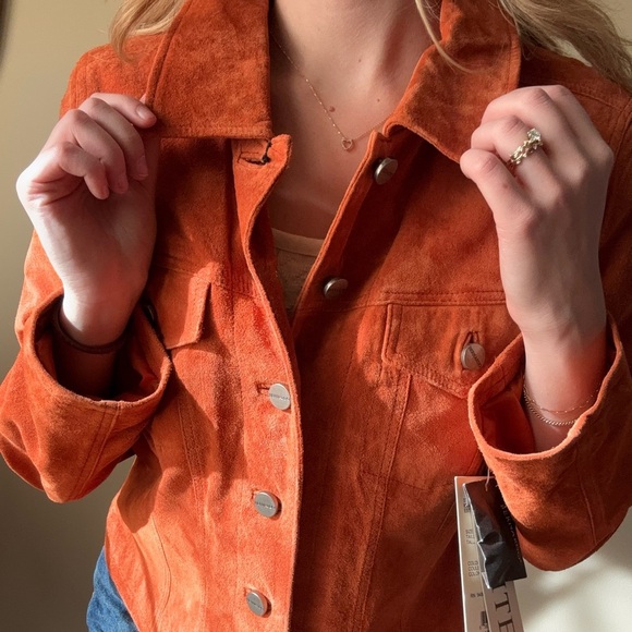 Bernardo Women's Orange Suede Jacket NWT - Picture 3 of 11
